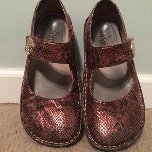 Algeria Shoes 6.5/36